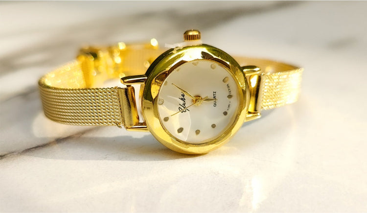 A2H Women’s Watches - Moments of Tick